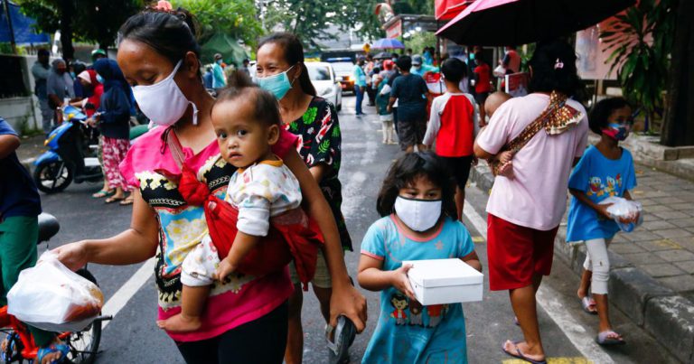 COVID-19 Terus Melonjak Di Indonesia