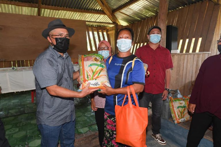 Kerajaan fokus keluar dari kemelut COVID-19 – Ronald Kiandee