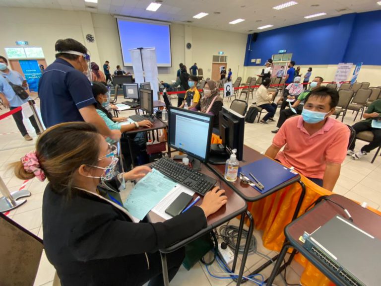 UMS Akan Bantu Kerajaan Capai Imuniti Kelompok Penerimaan Vaksin