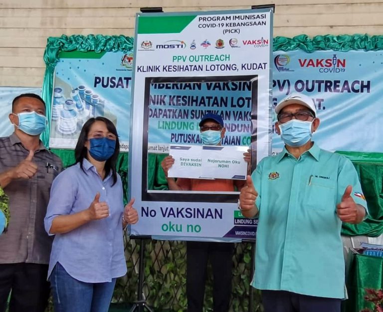 Kehadiran warga emas Tuawam tarik perhatian Maximus