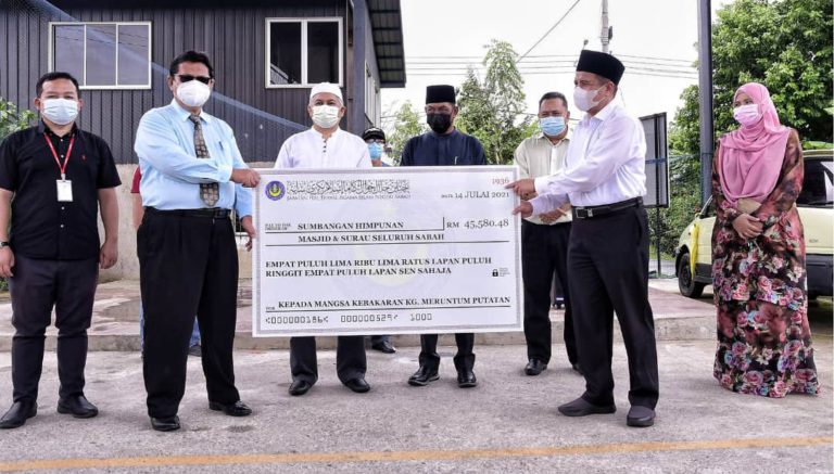 221 KIR Mangsa Kebakaran Terima Sumbangan Himpunan Masjid & Surau