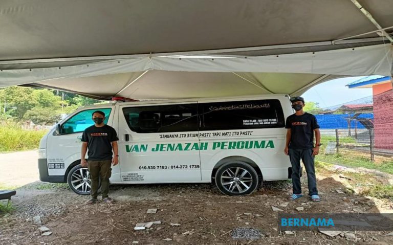 Van Jenazah Percuma Team Amal Bantu Keluarga Kurang Mampu