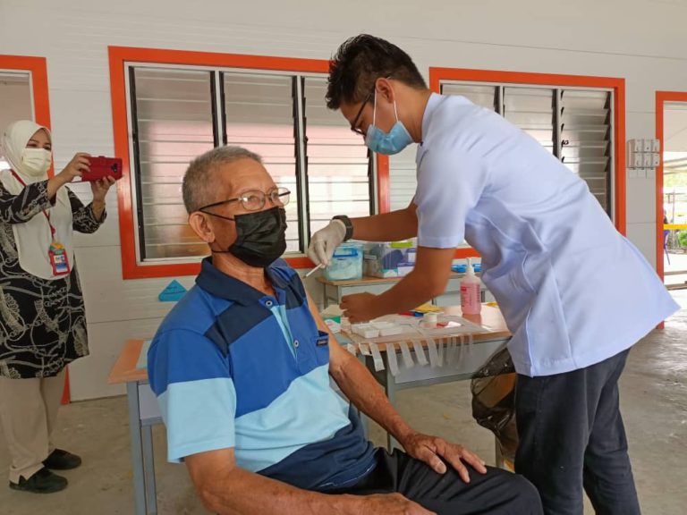 PICK : Pemberian Vaksin COVID-19 Di Sabah Dilandasan Terbaik, Mahu Bekalan Terus Dihantar Mengikut Jadual & Ditingkatkan