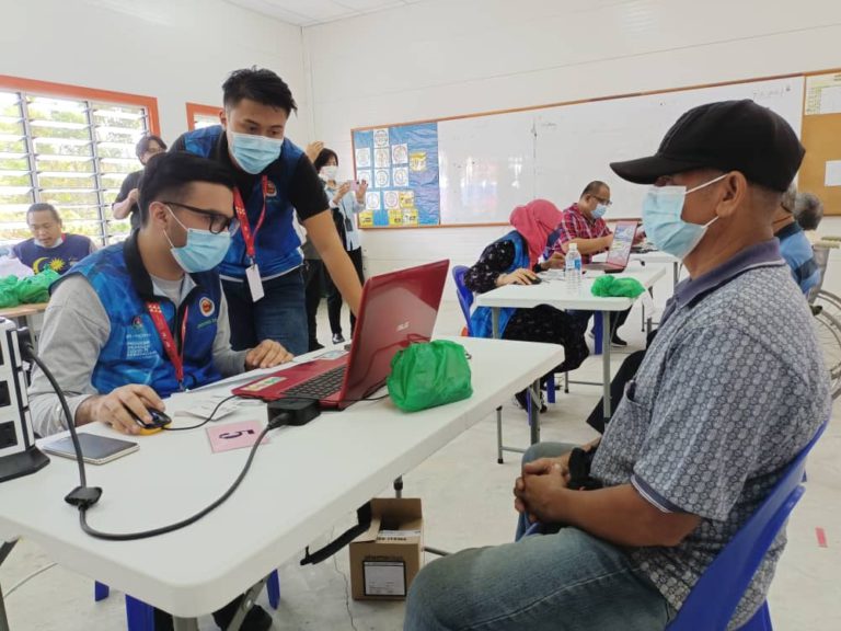 Kadar Vaksinasi Di Sabah Perlu Terus Dipertingkat, Kunci Kepada Penurunan Jumlah Kes Positif COVID-19