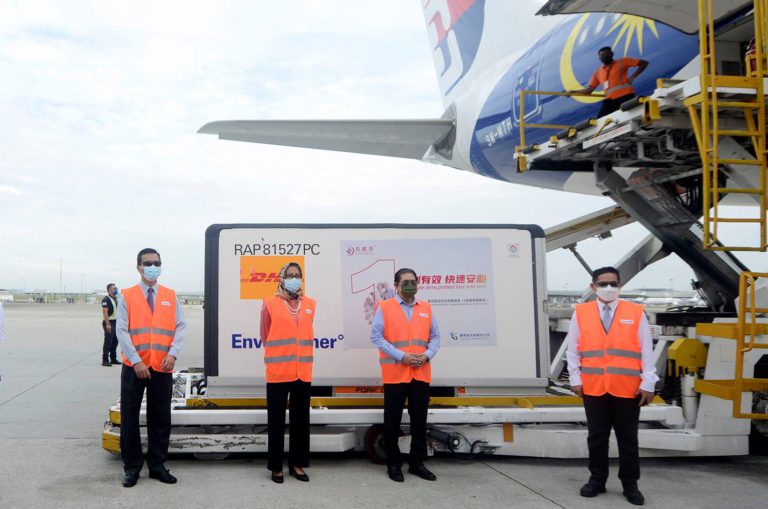 PICK : Malaysia Terima Dos Tunggal CanSino, Sabah Antara Negeri Terawal Menerima