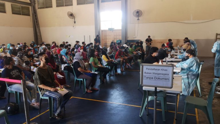 PICK : 276 Penduduk PKPD Diberikan Vaksinasi Menerusi Program ‘Outreach’ JKNS-UMS