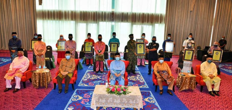 13 Jabatan Dan Agensi Terima Anugerah Khas Maal Hijrah