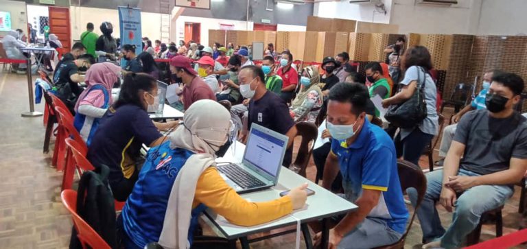 COVID-19: Vaksin Sangat Penting Untuk Lindung Diri, Keluarga dan Komuniti