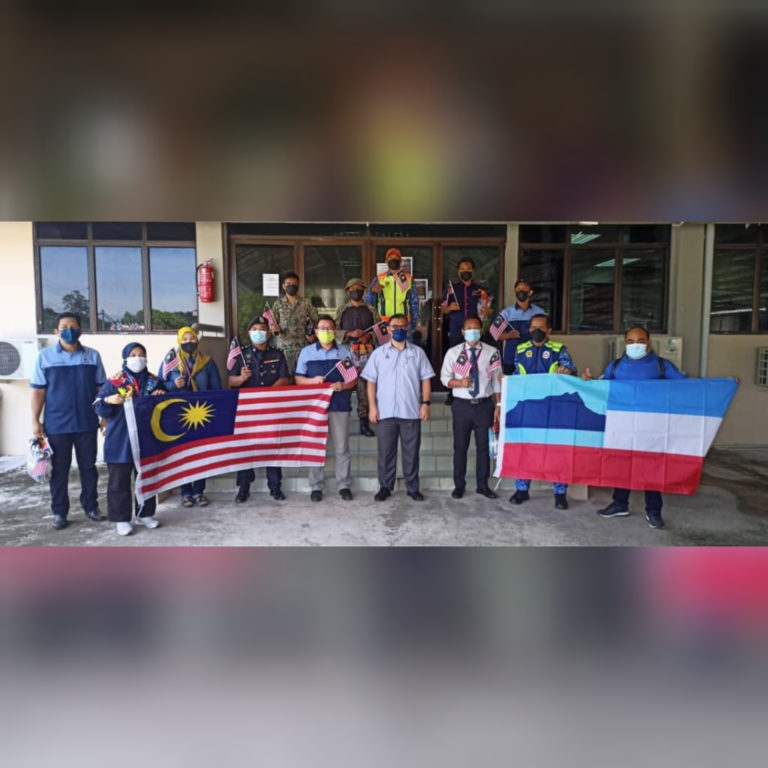 Kibar Jalur Gemilang Dan Bendera Negeri Tunjuk Semangat Patriotik Sempena  Sambutan Hari Kemerdekaan  – Bung