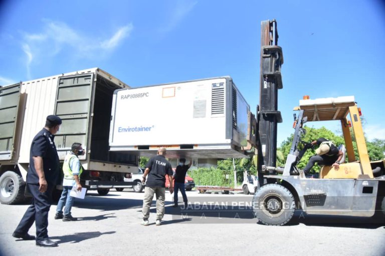 PICK : Sabah Terima 94,000 Bekalan Vaksin CanSino Menerusi 2 Penghantaran