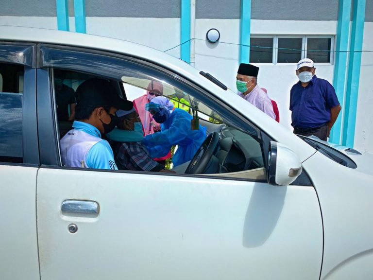 PICK : Pemberian Vaksinasi Secara Pandu Lalu Mudahkan Warga Emas Terima Vaksin