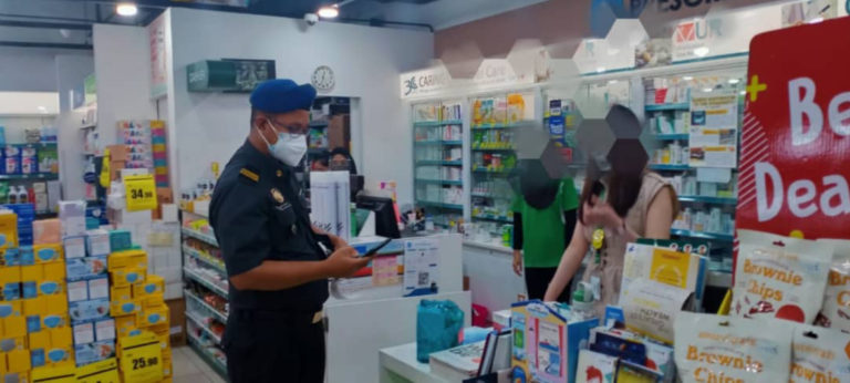 Tiga premis gagal patuhi harga kit ujian kendiri COVID-19