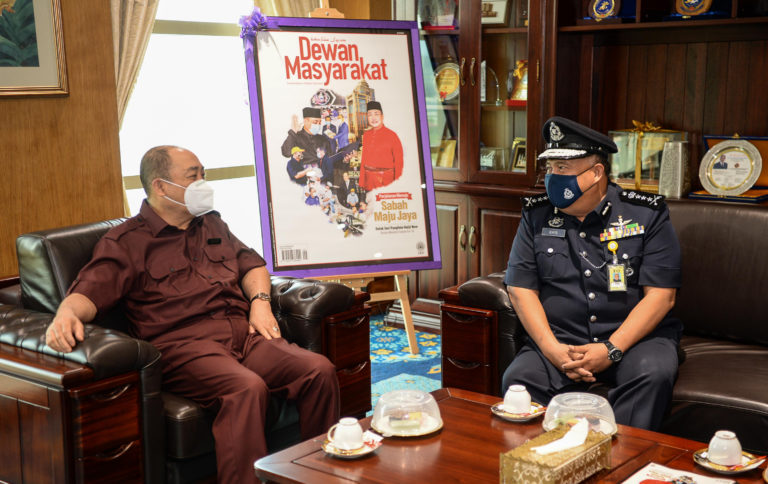 Hajiji Terima Kunjungan Hormat Pesuruhjaya Polis Sabah Baharu