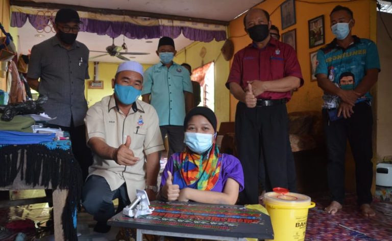 PICK : 232 Individu Dewasa Kampung Suasa Lengkap Terima Vaksin COVID-19