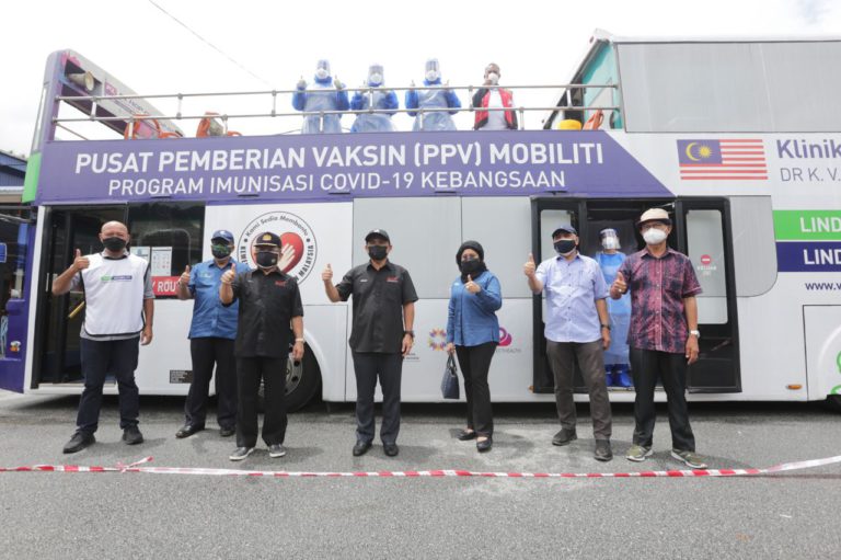 Pekerja Sektor Tanaman Sayuran Terima Vaksin