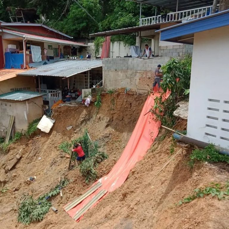33 buah rumah dikenal pasti terjejas di Kampung Kopungit