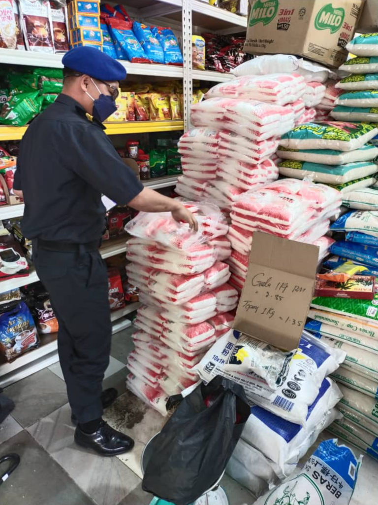 KPDNHEP Serbu Permis, Sita 1.12 Metrik Tan Gula Pasir