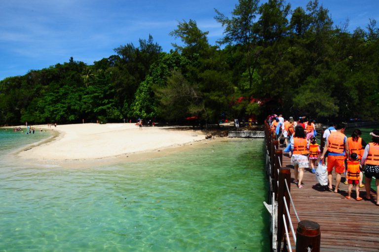 Industri pelancongan Sabah rekod RM13 bilion tahun lepas