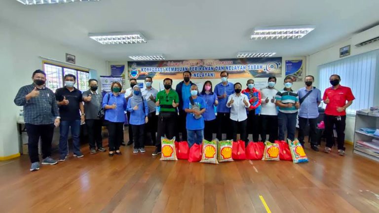 Ko-Nelayan Serah 400 Bakul Makanan Di Kota Marudu & Pitas