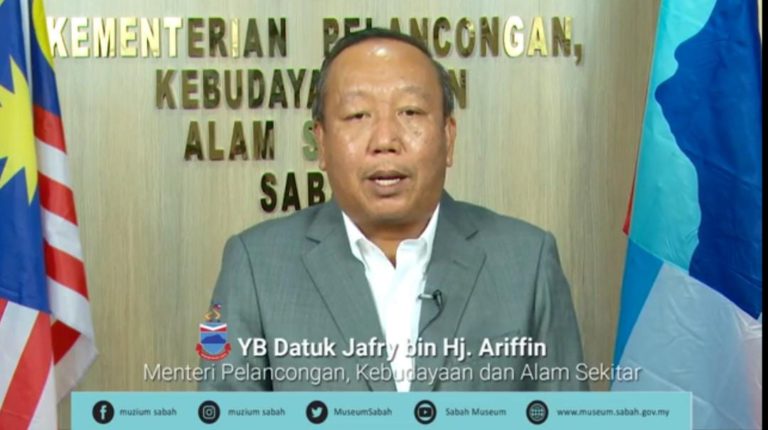 50 Buah Karya Koleksi Catan TYT Sabah Dipamerkan