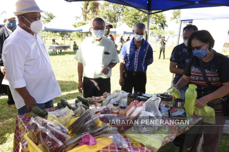 Tamu Lokal Kampung Kokol Tingkat Ekonomi Setempat