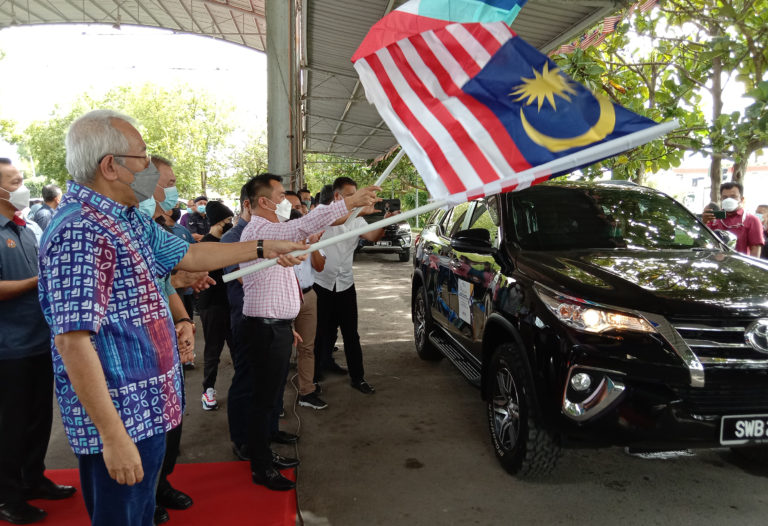 KPLB Bantu Perkasa Program Vaksinasi Bergerak Di Pedalaman Sabah