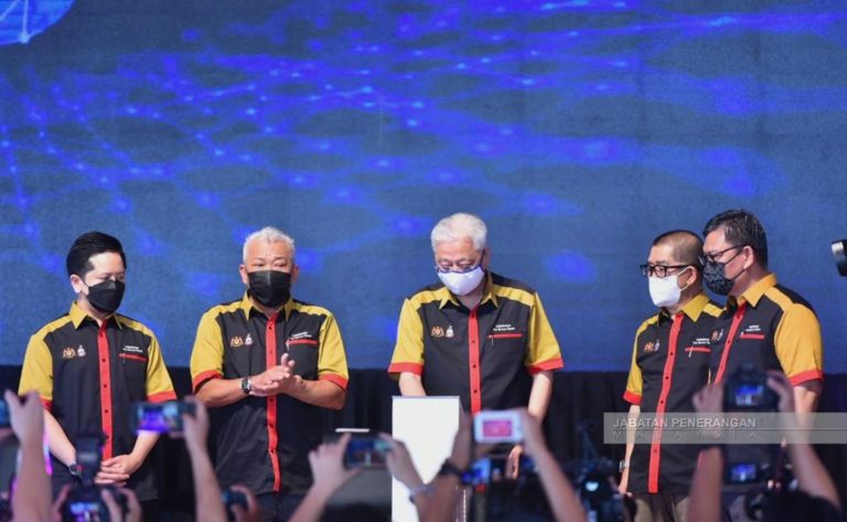 Kerajaan Sentiasa Beri Keutamaan Pembangunan Sabah & Sarawak