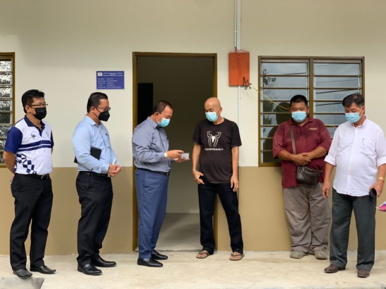 “Terima Kasih Atas Bantuan Rumah Untuk Kami Berteduh” – Ganih