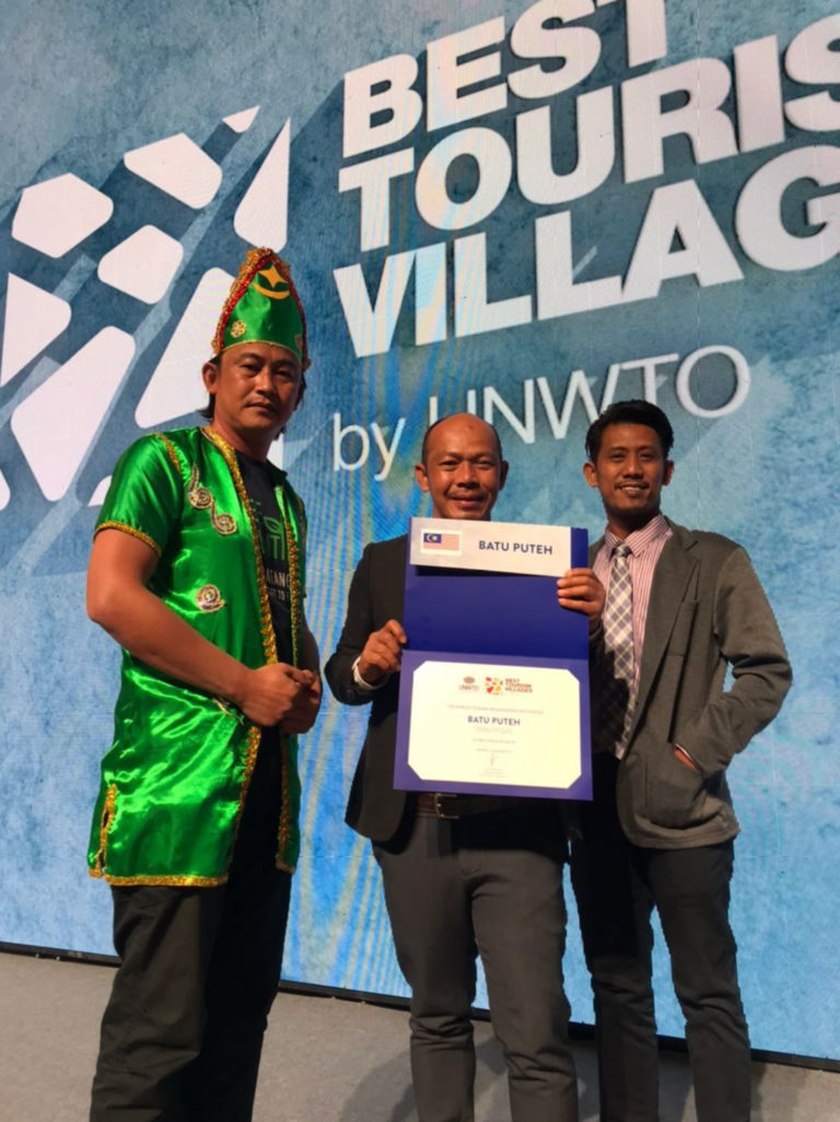 Kampung Batu Puteh Terima Anugerah Kampung Pelancongan Terbaik Oleh UNWTO