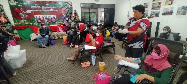 Program Derma Darah PAWE Kumpul 38 Beg Darah