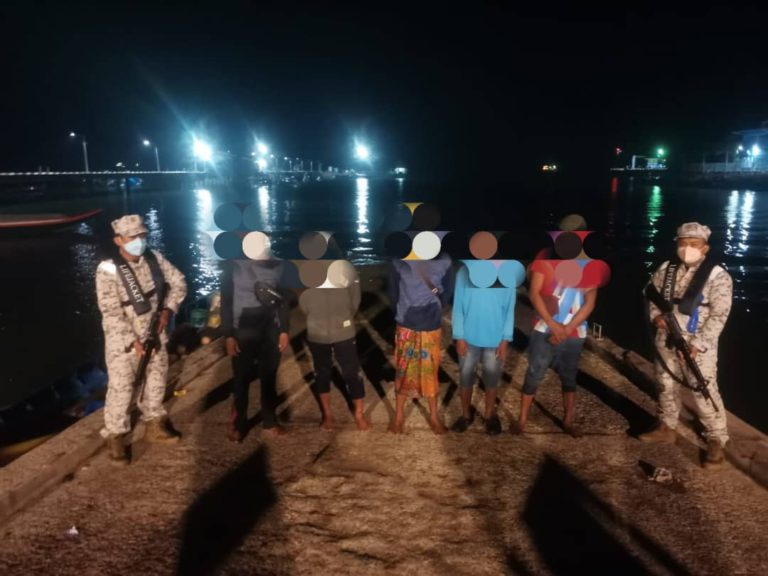 Maritim Malaysia Tahan Lima PATI Cuba Masuk Perairan Negara