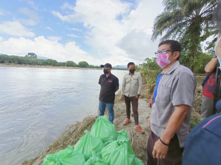 Infrastuktur,Kemudahan Asas Penduduk Perlu Dibaiki Segera – Ronald