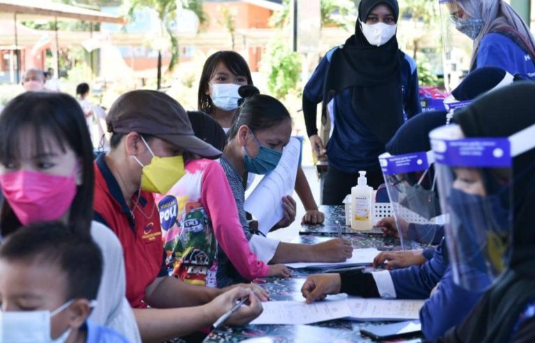 UMS Laksana Misi Bantuan Pasca Banjir