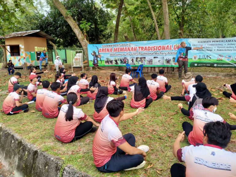 50 Pelajar Sains Sukan UMS Sertai Program Asas Memanah Tradisional