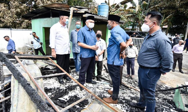 Surau Kampung Sapat Yang Baharu Siap Tahun Ini