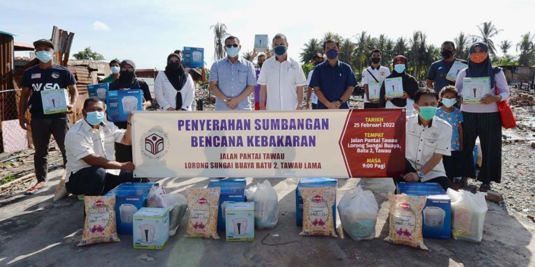 58 Keluarga Mangsa Kebakaran Terima Sumbangan KYS