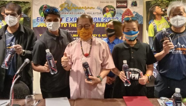 Adelinah Anak Jati Sabah Dipilih Sertai Ekspedisi Mendaki Gunung Everest 2022