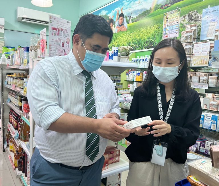 Bekalan Kit Ujian Kendiri COVID-19 Akan Tiba Esok Atau Lusa, Elakkan Pembelian Panik