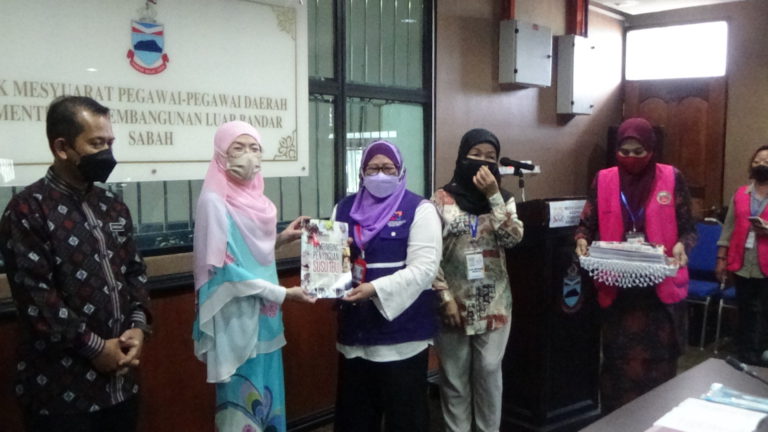 Kesedaran Masyarakat Tentang Kepentingan Vaksin COVID-19 Amat Diperlukan