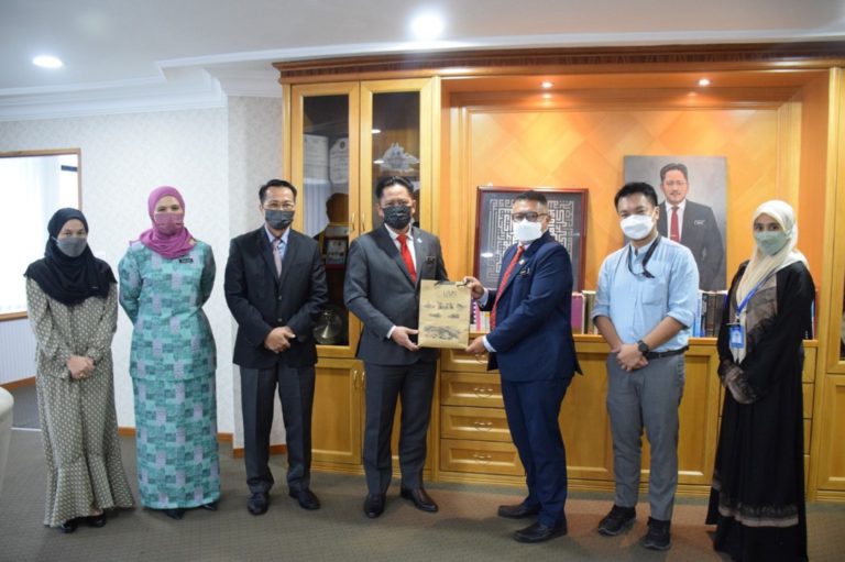 UMS,KSTI Bincang Jalinan Kerjasama Dua Hala