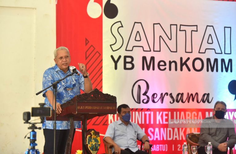 K-KOMM tawar 400,000 peranti kepada pelajar B40