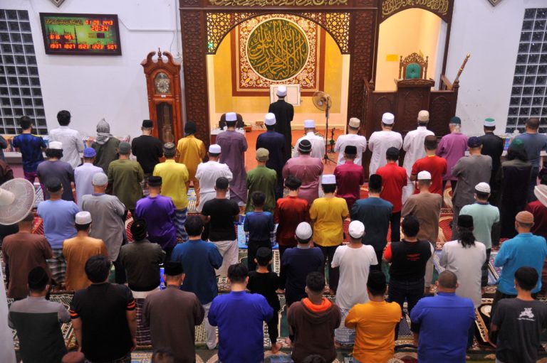 ‘Aura’ Ramadan kembali terasa selepas kebenaran tunai solat tarawih berjemaah
