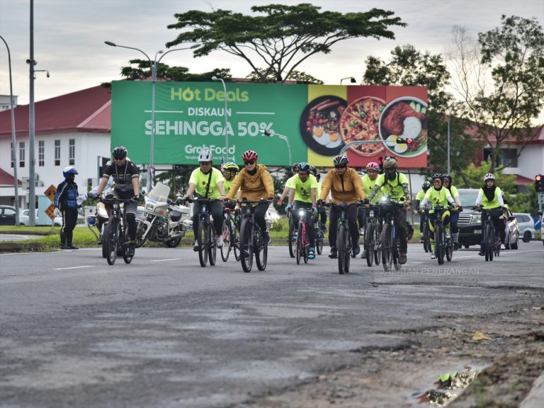 Isteri TYT ketuai acara berbasikal PUSPANITA Sandakan