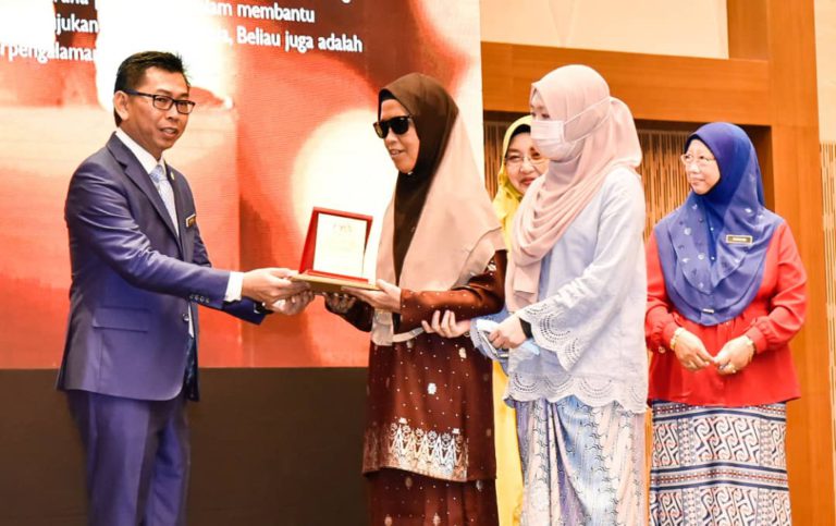 Mohamad sambut baik komitmen Kerajaan Sabah dalam sektor pendidikan