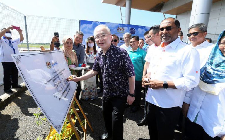  Lapangan Terbang Sandakan bakal jadi pemangkin pembangunan – Wee Ka Siong