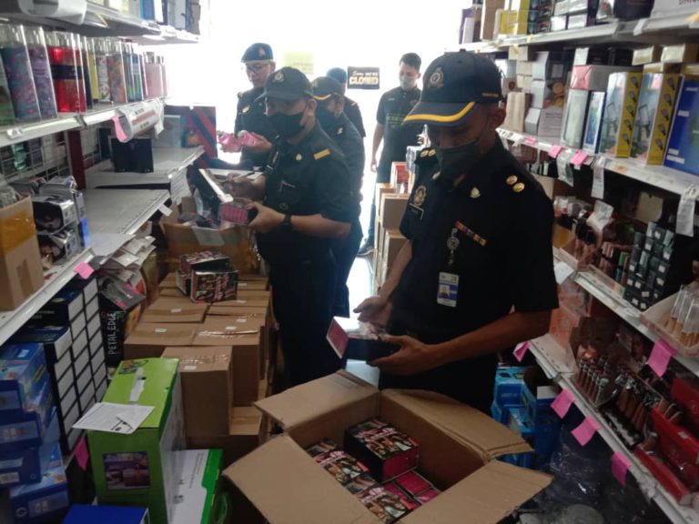 KPDNHEP Sabah berjaya sita barang tiruan bernilai RM24,760.40