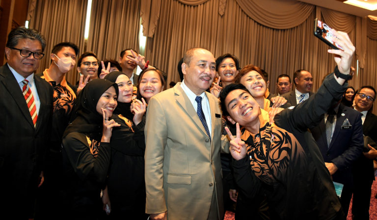 Kementerian Belia dan Sukan Sabah diminta mencungkil lebih ramai bakat baharu dalam sukan
