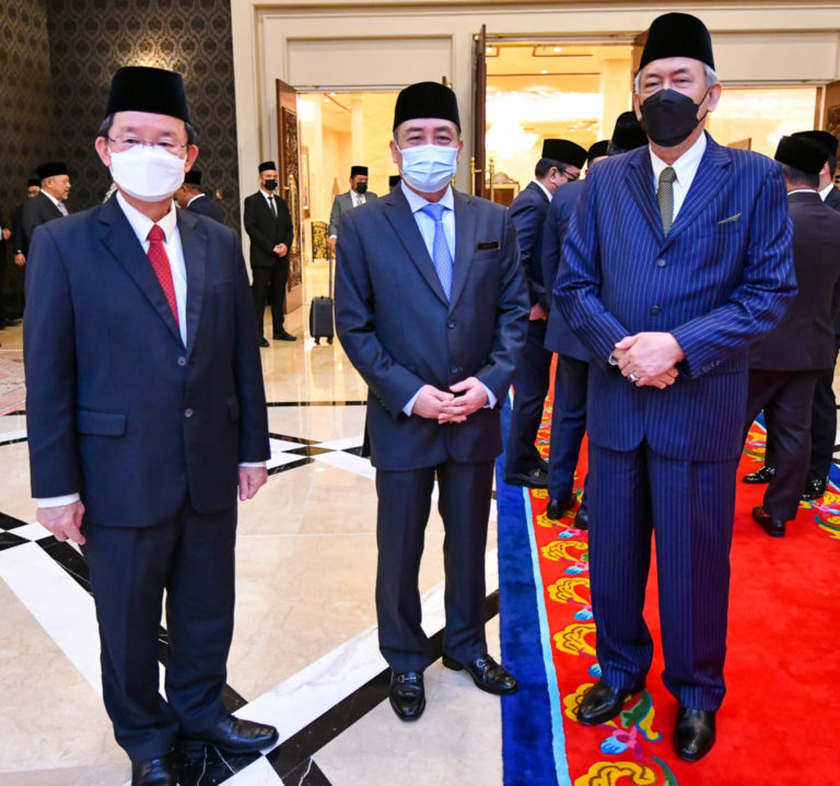 Hajiji iring TYT hadiri Mesyuarat Majlis Raja-Raja Kali ke-259