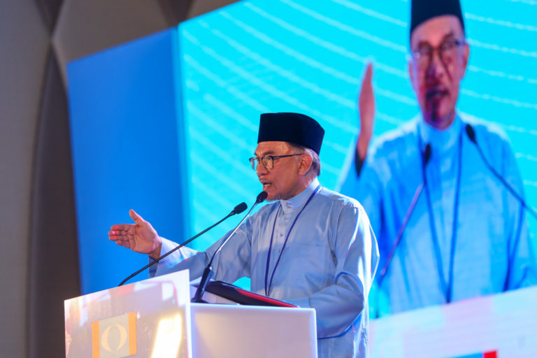 Anwar, Rafizi diumum Presiden, Timbalan Presiden PKR sesi 2022-2025 secara rasmi 