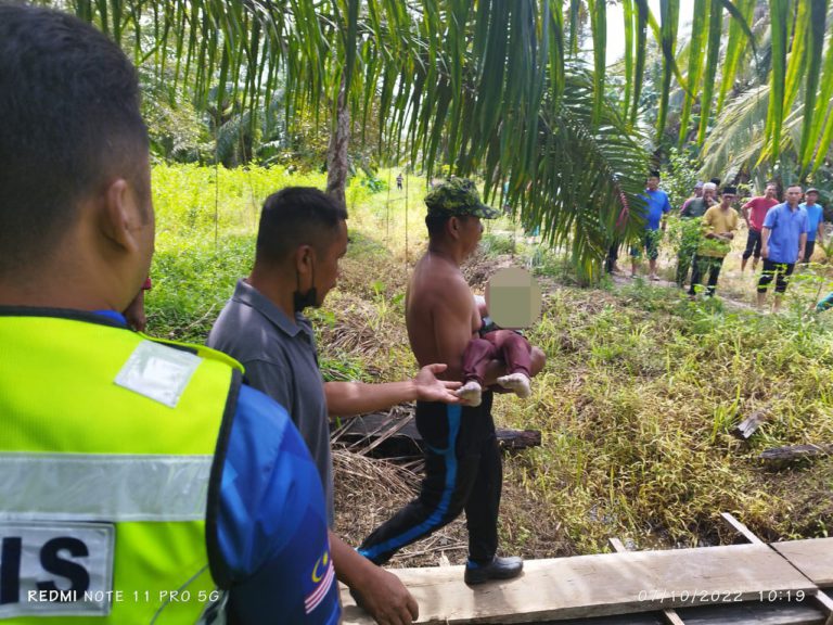 Mayat kanak-kanak lelaki dilaporkan hilang ditemui dalam parit
